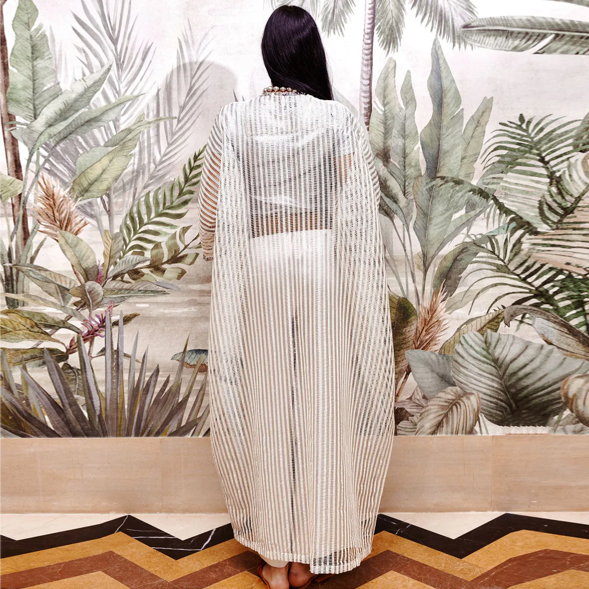 GLOW WHITE SILVER MESH ABAYA