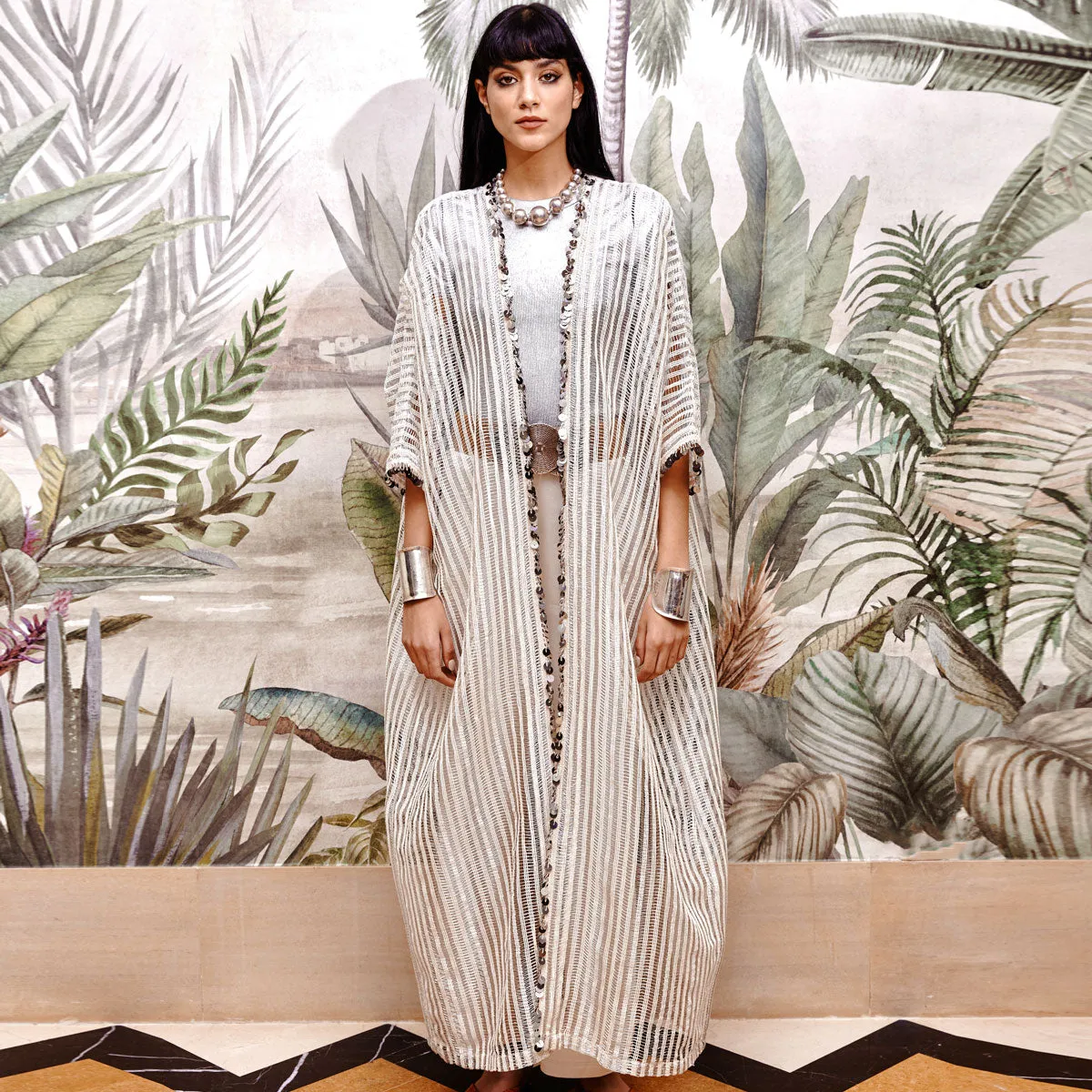 GLOW WHITE SILVER MESH ABAYA