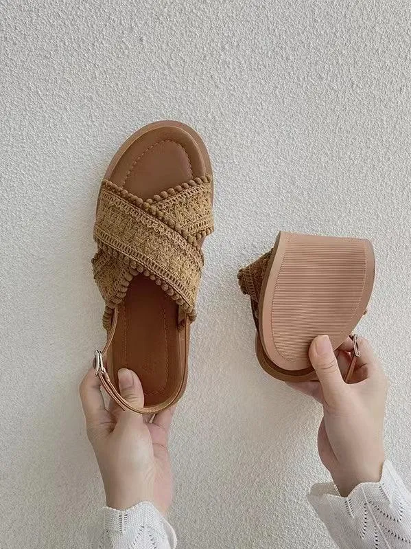 Joskaa Gentle and Elegant Niche Design Sandals